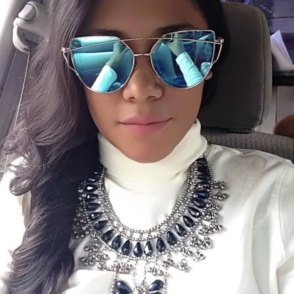 Meet your Posher, Sarai